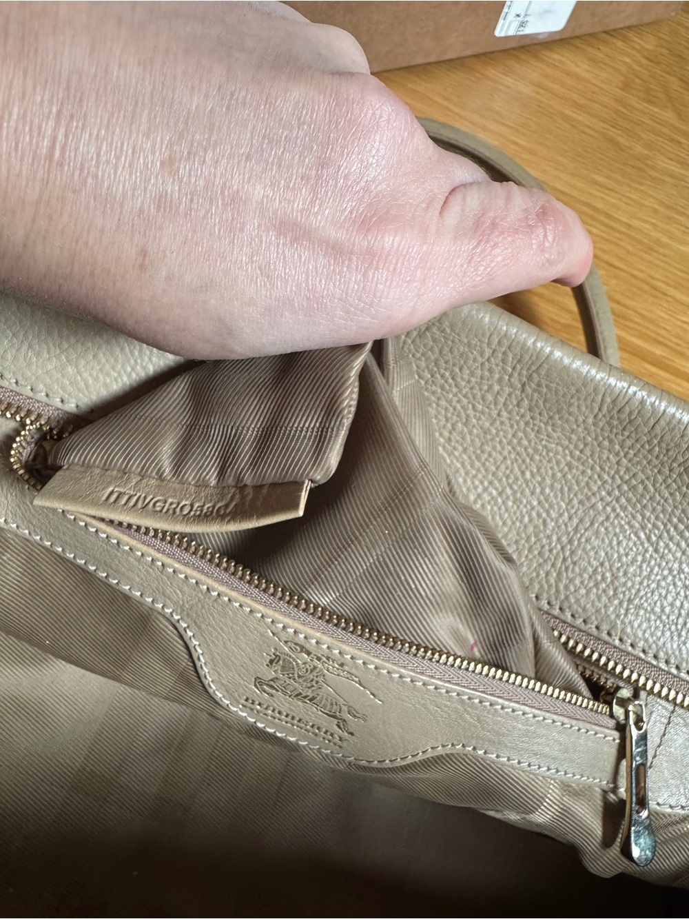 Burberry Prorsum House Check Shoulder Bag - Picture 8 of 8